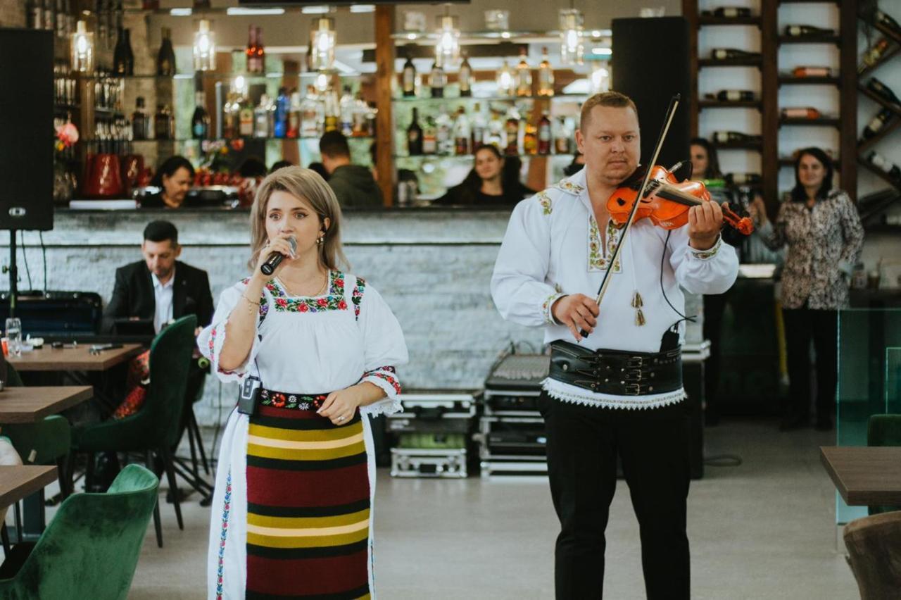 Vila Calimanel Hotel Dornavátra Kültér fotó